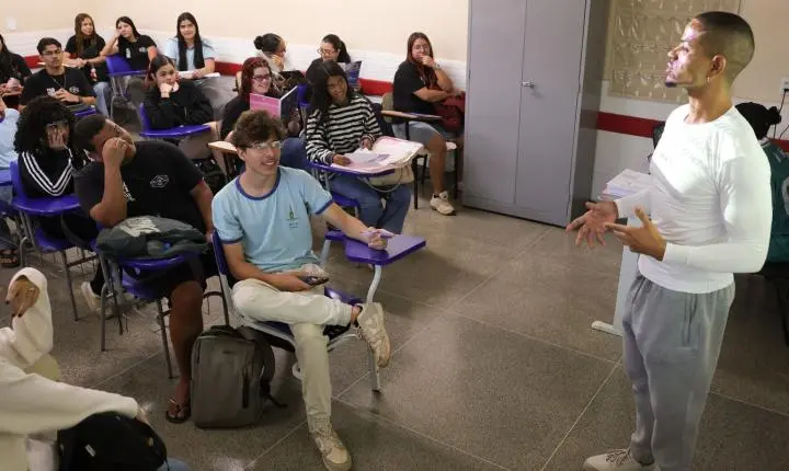 Enem 2026: Prazo para escolher idioma da prova termina em 18 de outubro