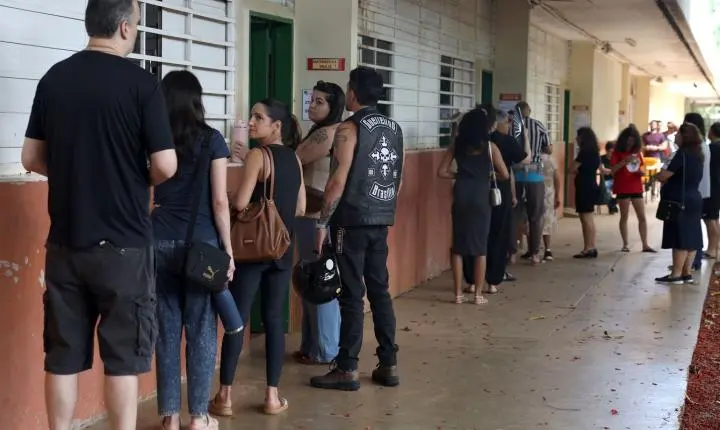 Estudantes relatam violência motivada pela eleição presidencial