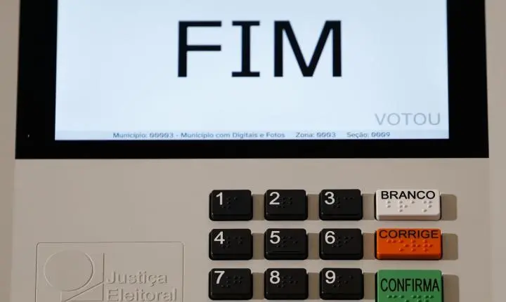 Federação PSOL-Rede oficializa apoio à candidatura de Lula na eleição presidencial