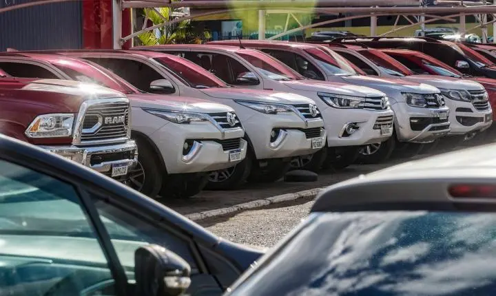 Fenabrave registra forte alta nos emplacamentos de veículos novos no primeiro semestre