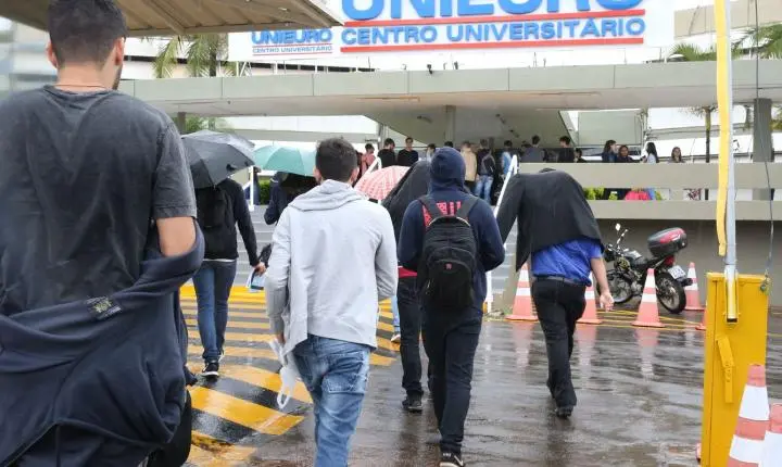 Fies: prazo para inscrições do segundo semestre de 2026 encerra em 17 de julho