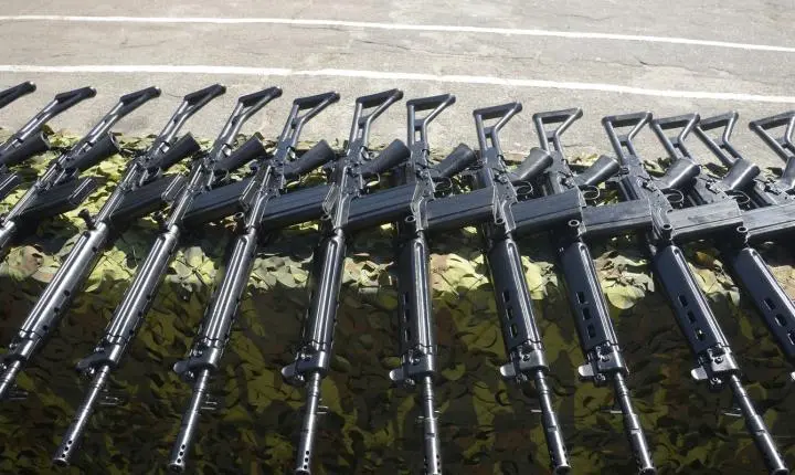 Rio determina o recadastramento de armas de uso restrito das forças policiais