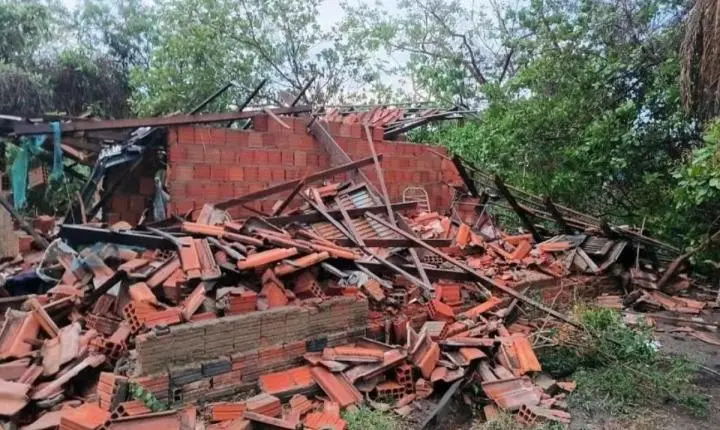 Forte chuva causa desabamento de casa e morte de idoso de 78 anos em MT