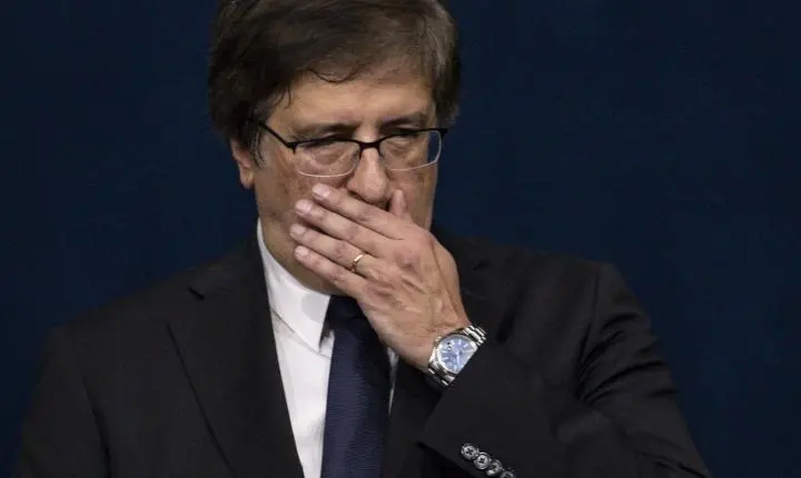Gonet não vê falta grave no caso da arma de Bolsonaro, mas aguarda apuração