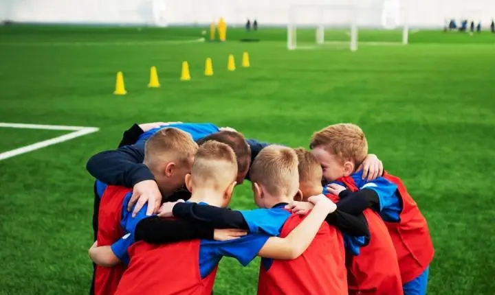 Governo de MT Destina R$ 131 Mil em Emenda Parlamentar para Escolinha de Futebol no Distrito de Bauxi em Rosário Oeste