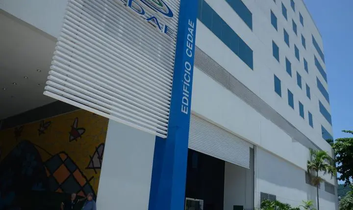 Governo do RJ aponta desvio de R$ 400 milhões na Cedae Saúde