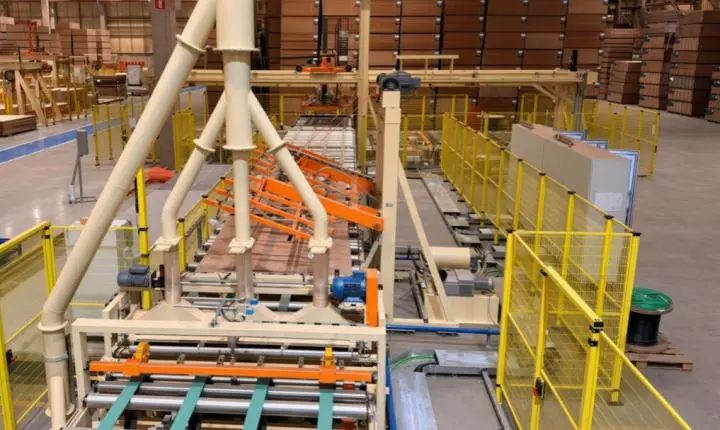 Greenplac MDF testa nova prensa e reforça investimentos