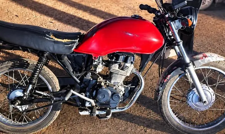 Homem é preso pela polícia militar por adulteração de motocicleta em Rosário Oeste