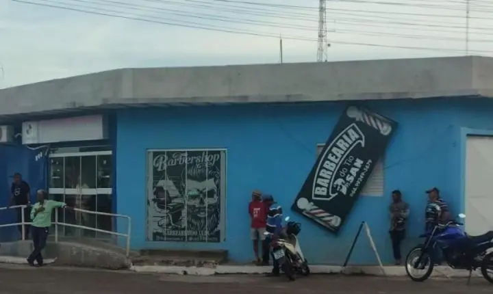 Homem foi morto a tiros dentro de barbearia em Alto Paraguai