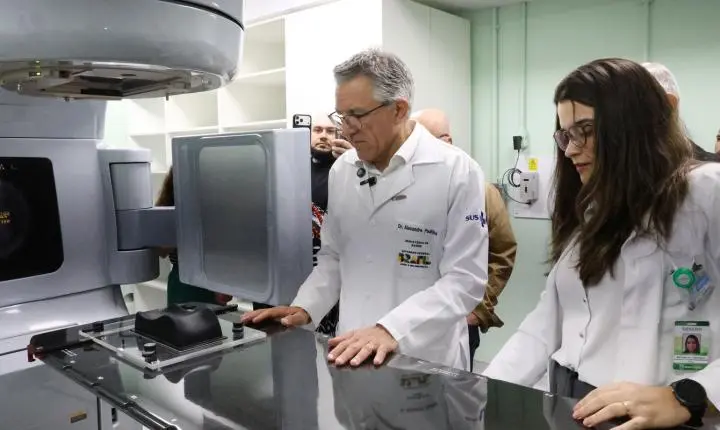 Hospital universitário do Rio de Janeiro introduz UTIs Inteligentes, marcando avanço da inteligência artificial no SUS