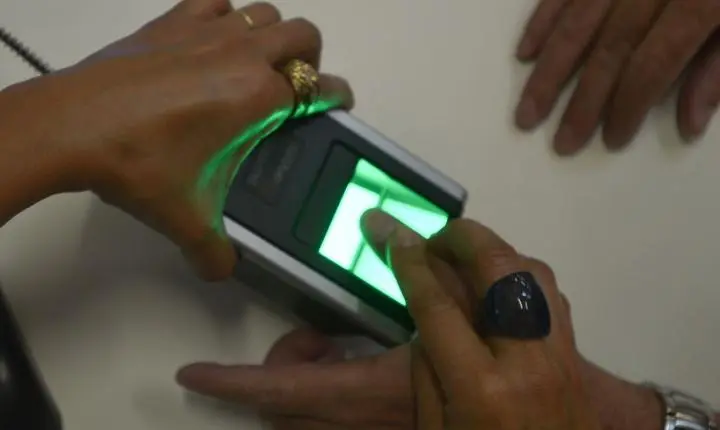 INSS faz alerta contra golpe que exige cadastro de biometria no INSS