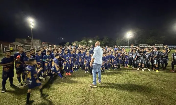 Juca do Guaraná fortalece projeto que transforma a vida de 300 crianças e adolescentes por meio do esporte e da educação