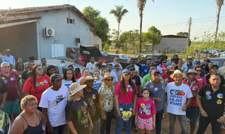 Juca do Guaraná reúne centenas de apoiadores em adesivaço na comunidade de Sangradouro