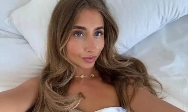 Lily Phillips planeja interagir com 10 mil homens em 24 horas usando inteligência artificial