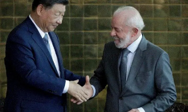 Lula e Xi Jinping discutem acordo do Mercosul com a China