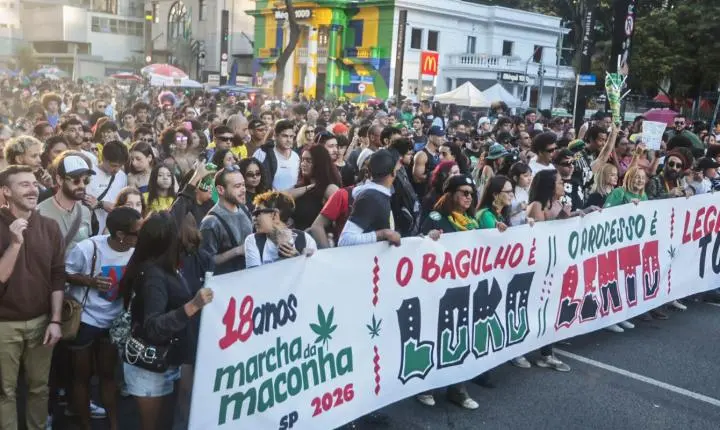 Milhares marcham em São Paulo pela legalização da maconha e uso da cannabis medicinal