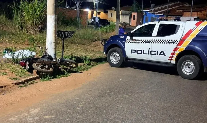 Motociclista morre após colidir contra poste em acidente em Alto Paraguai