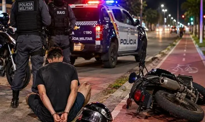 Motoqueiro, sem habilitação, foge da PM na contramão e pela ciclovia antes de cair durante perseguição em Sorriso