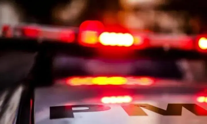 Motorista é preso embriagado e com cerveja na mão em Nova Marilândia