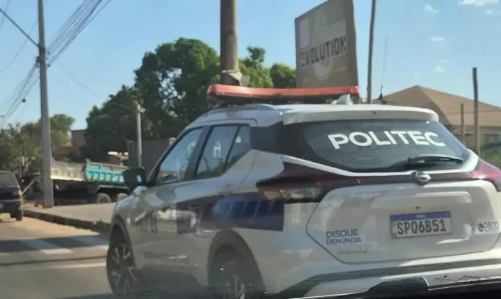 Mulher é morta a pauladas e enforcada com fio de extensão; nora detida para esclarecimentos