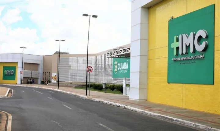 Mulher leva facada no pescoço; marido acaba preso pela PM