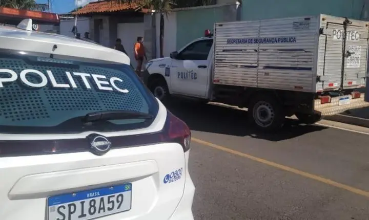 Mulher que confessou ter matado a filha tira a própria vida dentro de delegacia