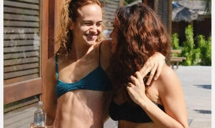 Nanda Costa e Emilie Rey fazem viagem romântica pelo Ceará; veja as fotos