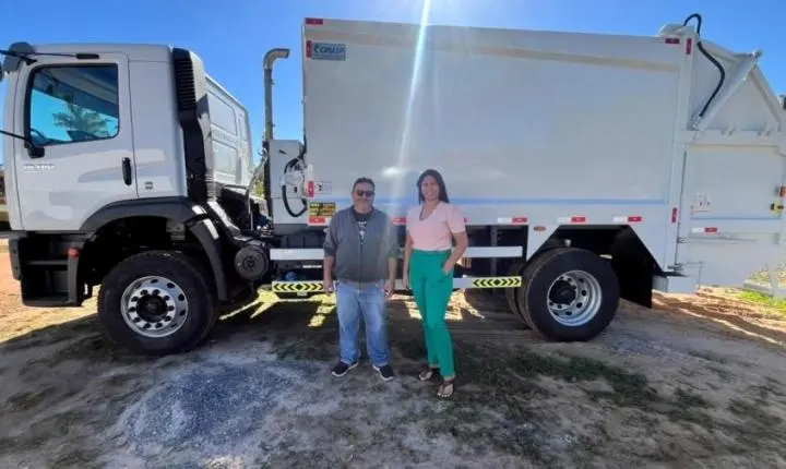 Novo caminhão compactador chega a Rosário Oeste para fortalecer limpeza urbana