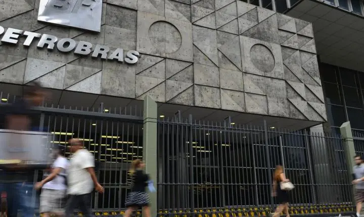 Petrobras fecha acordo de longo prazo para compra de gás natural