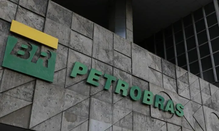 Petrobras avança e vai buscar petróleo na Costa do Marfim