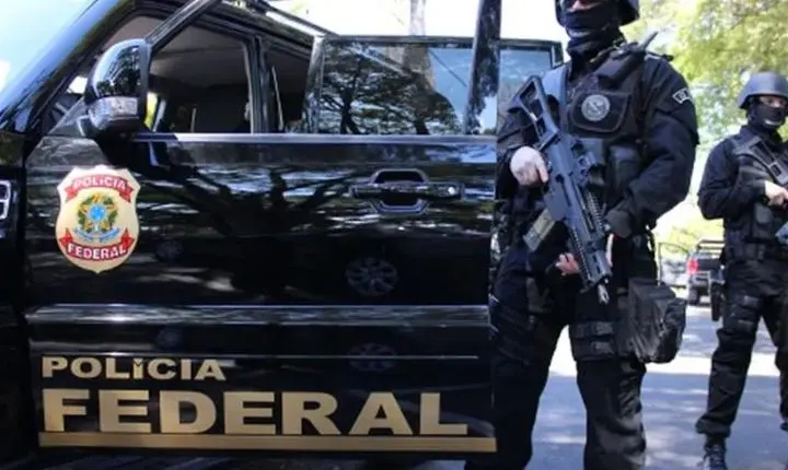 Polícia Federal lança operação contra tráfico internacional de drogas em rotas marítimas