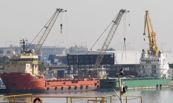 PF e Receita Federal desarticulam esquema de propina no Porto do Rio