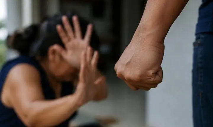 Polícia arromba porta e impede tentativa de feminicídio dentro de residência em MT 