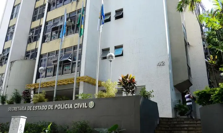 Operação Contenção mira alvos do Comando Vermelho especializados em roubo de veículos no Rio