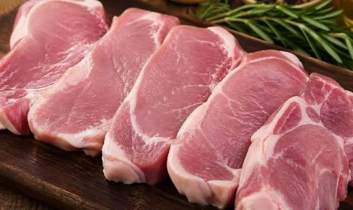 Preço do suíno cai 30%, mas carne segue cara