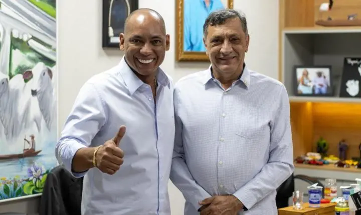 Prefeito Chico Mendes declara apoio a Juca do Guaraná durante agenda de campanha em Diamantino