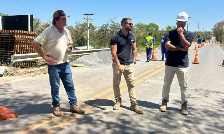 Prefeito cobra agilidade nas obras da ponte sobre o Rio Cuiabá em Rosário Oeste