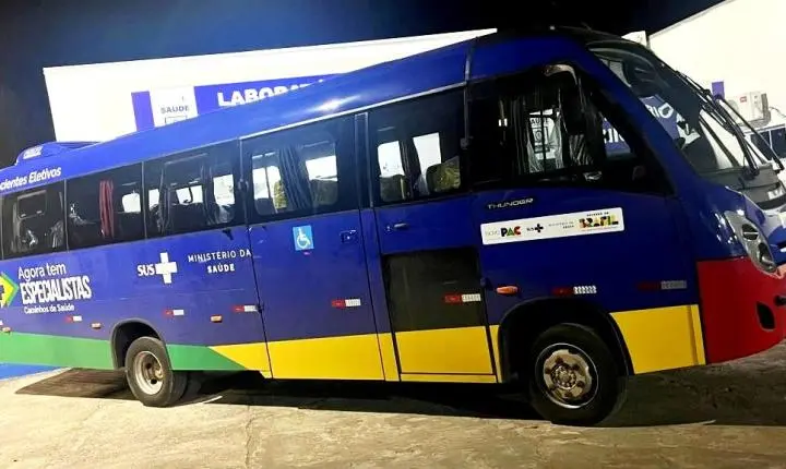 Prefeitura de Nobres amplia transporte de pacientes com novo micro-ônibus