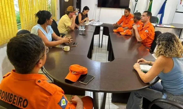 Prefeitura de Rosário Oeste e Bombeiros lançam plano para conter queimadas