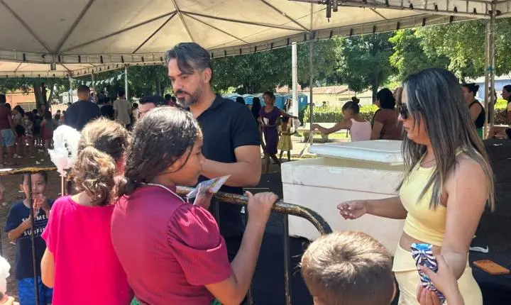 Prefeitura de Rosário Oeste realizou Projeto “Brincando na Praça” e animou o dia das crianças