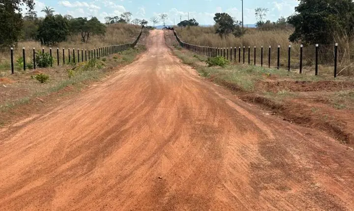 Prefeitura de Rosário Oeste recupera estradas da Comunidade Santa Helena