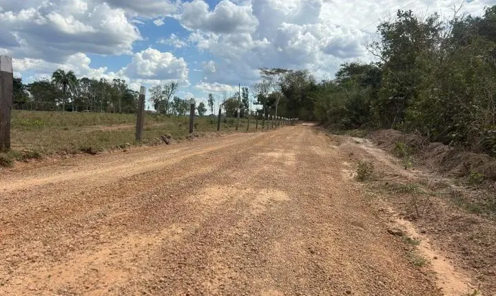 Prefeitura de Rosário Oeste recupera estradas da Comunidade Santa Helena