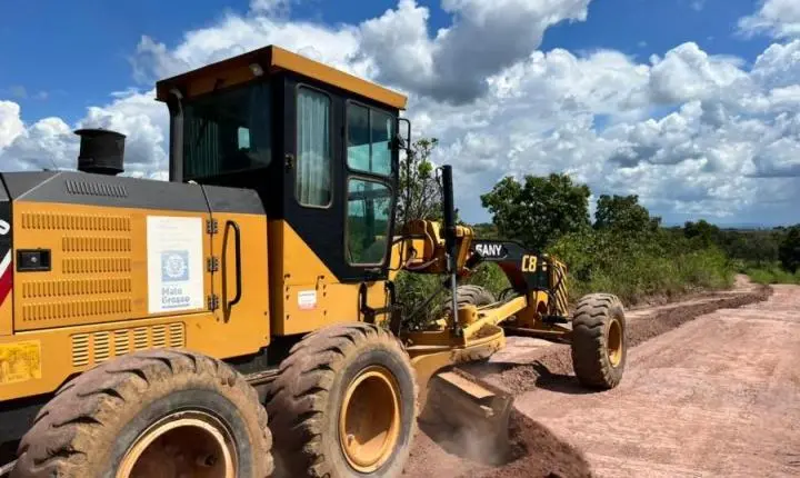 Prefeitura intensifica obras de reparos de estradas na região do Cedral e Morro Redondo