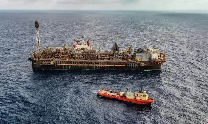 A produção de petróleo e gás no Brasil teve alta de 14% no segundo trimestre de 2026