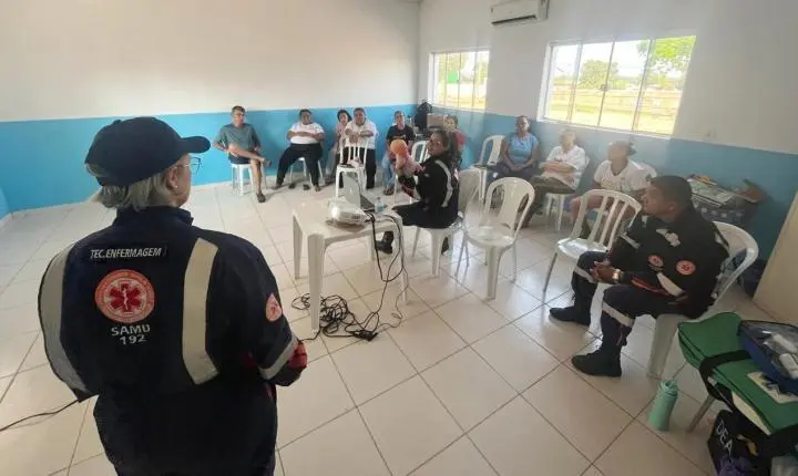 Professores da APAE de Rosário Oeste aprendem com o SAMU como agir em momentos decisivos