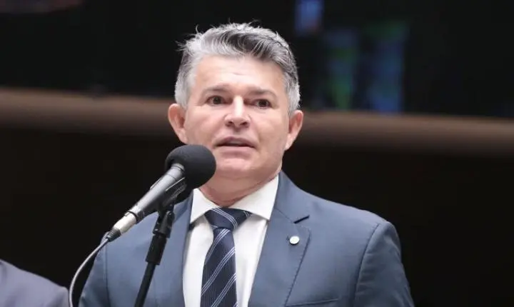 Projeto de lei facilita a venda e troca de áreas públicas por prefeituras