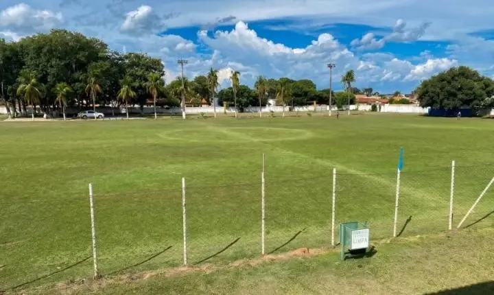 R$ 118 mil: Rosário Oeste autoriza início das obras de iluminação no Estádio Municipal