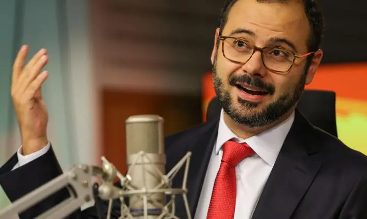 Ministro avalia que redução da jornada impulsionará empreendedorismo no Brasil