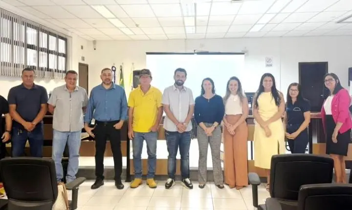 Reunião no Fórum de Rosário Oeste Traça Metas de Regularização Fundiária 