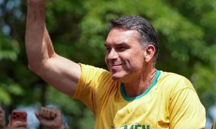 Reviravolta em Rosário Oeste: Flávio Bolsonaro vence eleição presidencial e altera histórico de 2022
